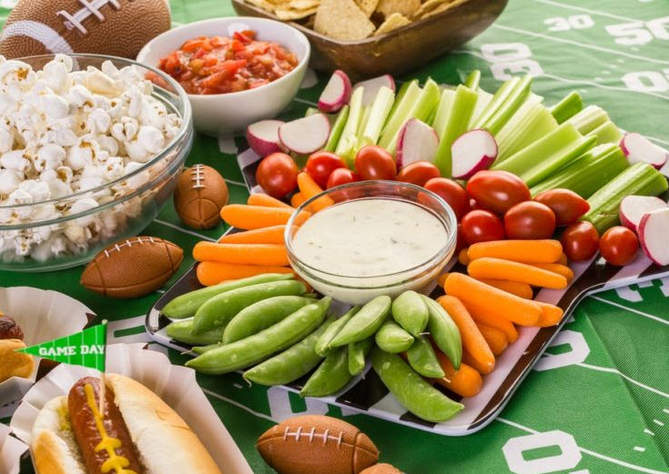 5 Gameday Snack Recipes that WON'T Sack your Waistline